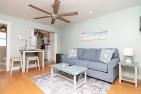 Dawn's Beach House - Image 5
