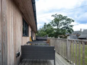 Luxury Lodge With Hot Tub & Outdoor Dining - Image 4