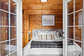 Woodsy Lakefront Cabin - Hot Tub, Kayak, Fireplace - Image 3