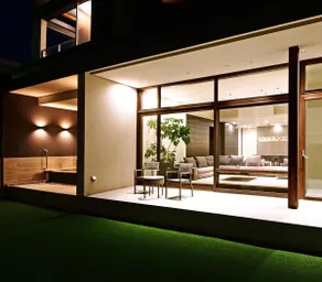 Luxury Yuanshui Hot Spring Villa | 325㎡ Private Space | With Courtyard | Up to 6 Guests - Image 2