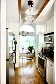 Charming Bright Airy Retreat Near All Attractions - Image 5