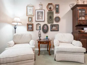 Lake Front! Spacious Home w/heated pool & kayaks - Image 4