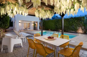 Niovis Villa - Image 2