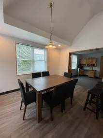Walk to Lake Superior trail. 3bed 2 bath with loft - Image 3