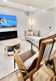 Bright, Private & Modern Urban Retreat - Image 2