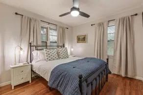 Rustic Charm Owasso | 2BR •Big Backyard•Near Tulsa - Image 4