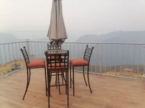 Panoramic villa with pool - Image 2