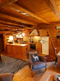 "CHALET dei FIORI" room & apartment - Image 3