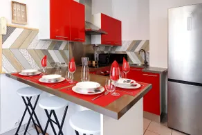 Scarlett Nîmois: T2 Design 4 min from the Arènes - Image 4