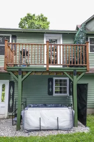 The Hideaway with hot tub! - Image 3