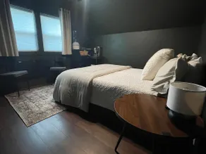 Private Suite Above Art Studio - Close to the Lake - Image 2