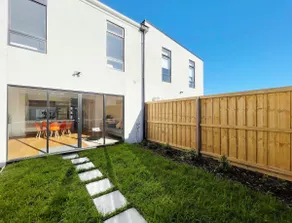 2024Built/Car Park/Study/Washing Machine & Dryer - Image 3