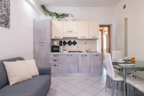 The gem of Pisa house with garden free parking - Image 3