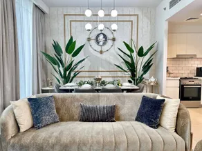 Amazing Water View Luxury 2 Br Prime Location - Image 2