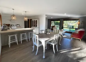 Beaufort Cottage Retreat Oaks on Havelock - Image 2