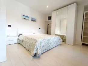 The Lake House Apartment - Image 4