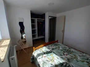 Duplex apartment, upper level - Image 4