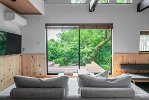 With a large dog run! Enjoy a blissful moment with your dog in a private space surrounded by silence and nature - Image 2