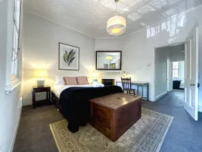 Opera House :4-Brs Townhouse in Heart of The Rocks - Image 3