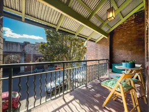Opera House :4-Brs Townhouse in Heart of The Rocks - Image 4