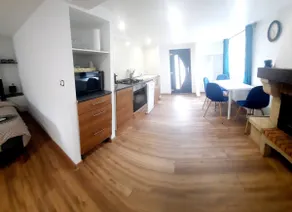 The Four Seasons Apartment - Image 5