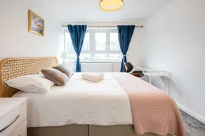 Nice 2-bed flat near earls court  - Image 3