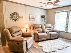 Piper's Gap Serenity-Relax w/ Views & Clawfoot Tub - Image 3