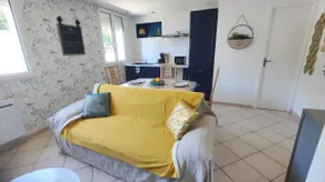 The Blue&Gold refuge – Close to the center – Wifi – Parking - Image 5