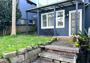 Central location 5 mins from beach/town - Image 4