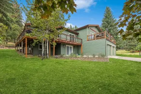 Spacious Getaway | Central Loc | Family Friendly - Image 3