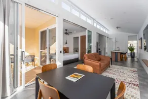 Deluxe 1 br Apartment - Image 4
