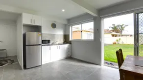 Norm's Bungalow - Image 3