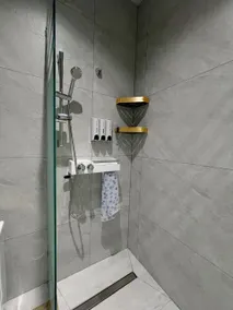 #282 Hotel-type accommodation without a kitchen near ”Seoul Mun” and ”Next” shopping malls - Image 5