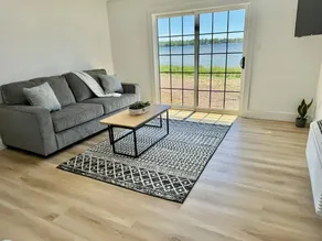 The Willow Cabin - Image 2