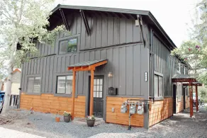 Lake Street Loft - Image 2