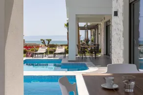 Sea residence Four Bedroom villa with private pool - Image 4