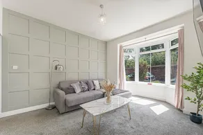 Stunning and Inviting Home | Free Wi-Fi - Image 4