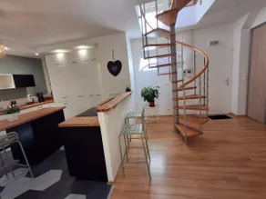 Spacious apartment in the city center, private parking. - Image 5