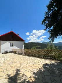 Beautiful mountain house - Image 3