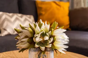 Golden Eye Apartment - Image 5