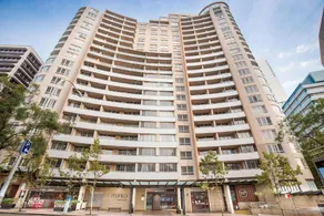High Rise 2 Bed/Bath Car Park Centre Chatswood - Image 4