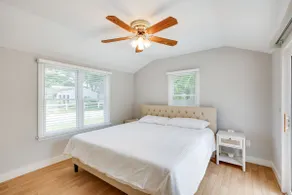 Walk to ④ Beaches & Downtown Hyannis *HOT TUB*AC * - Image 2