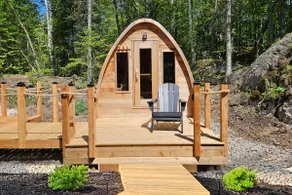 Oasis Chic Shack Tremblant with Sauna - Image 2