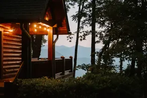 BearclawCabin : Fireplace+King Bed +MTN VIEWS! - Image 4