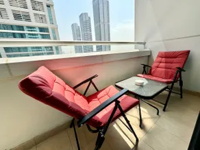Low Floor | Free House Keeping | Charming | Balcon - Image 4