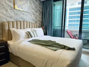 Low Floor | Free House Keeping | Charming | Balcon - Image 3