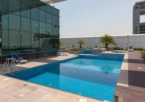 Low Floor | Free House Keeping | Charming | Balcon - Image 5