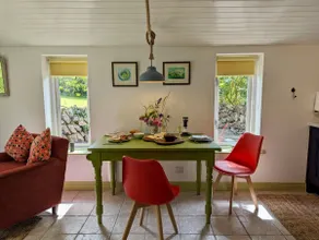 Reiltin Suite - Image 4