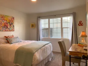 Charming Bright Home Near Dr Hospital & Shopping - Image 3