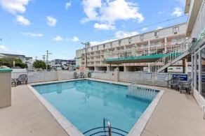 Walk to Beach | Sleeps 7 | Pool | Parking | Grill - Image 5